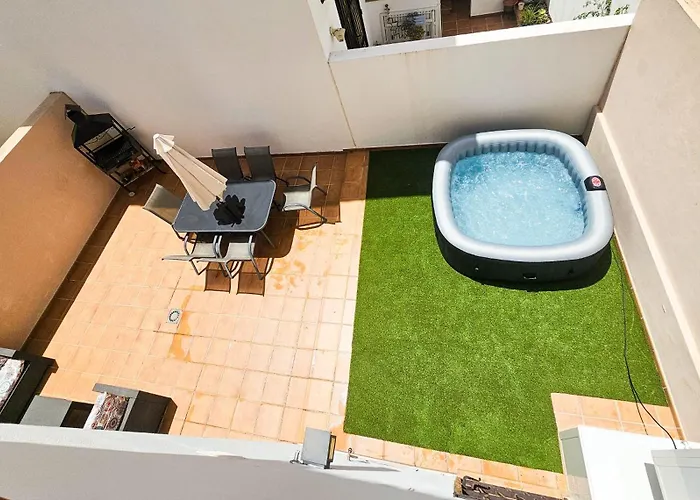 Дом отдыха Ronda Home