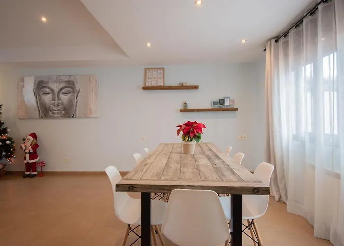 Ronda Home * Ронда